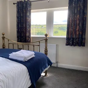 holme-valley-vista-holmfirth.yorkshirehotels.net/
